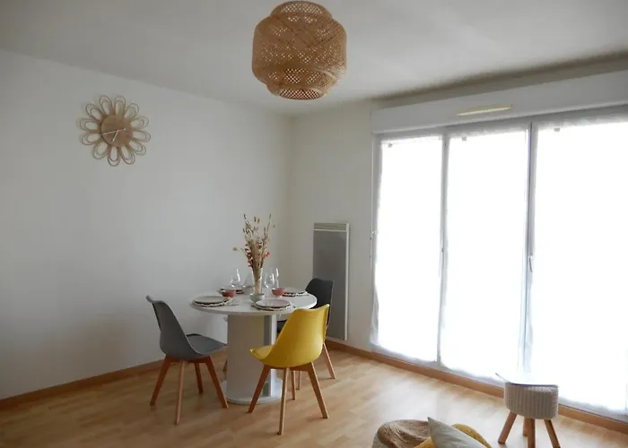 Bienvenue Au Cocon D'alyssa דירה